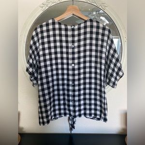 Madewell Buffalo Plaid button back tie front tee
